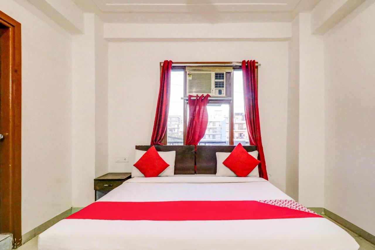 Oyo 71597 The Shivaay Residency Hotel Gurgaon Eksteriør billede